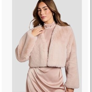 694 divided Women's Pink Faux Fur Jacket